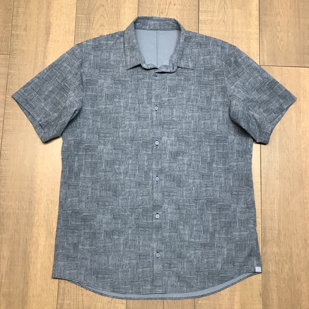 Lululemon Shirt Mens Size M? Blue Button Up Airing Easy Short Sleeve Mesh Vent